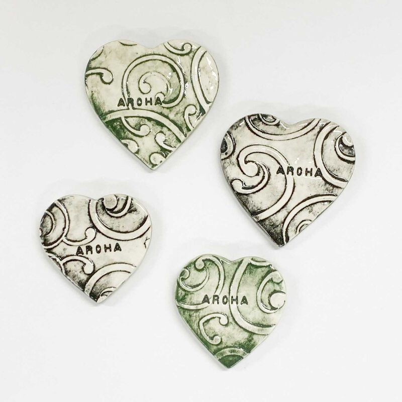 Borrowed Earth Kowhaiwhai Heart Small - Aroha Dark Green image number 2